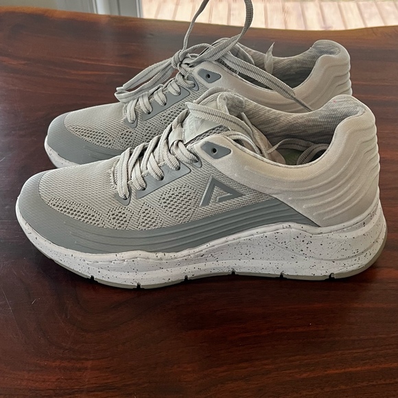 ALIGN Lavoy grey walking shoes size 8 - Picture 2 of 4